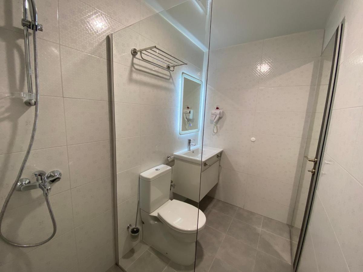 Comfort Guest Rooms Kazanlŭk Buitenkant foto