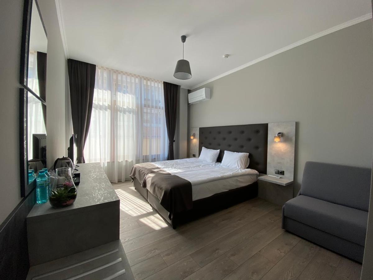 Comfort Guest Rooms Kazanlŭk Buitenkant foto